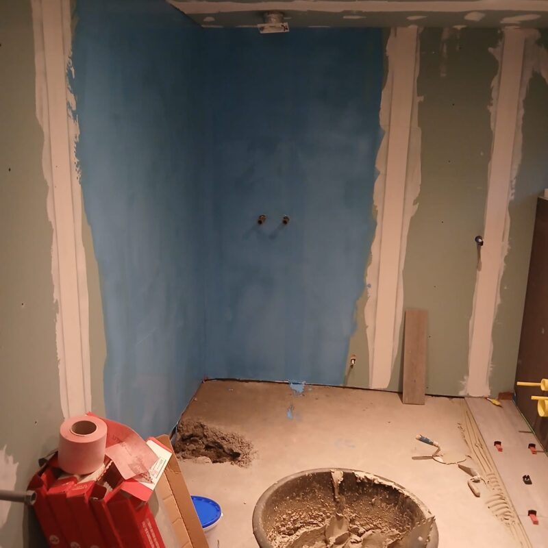 Badkamerrenovatie - badkamer waterdicht maken met Rywalit Lastodicht